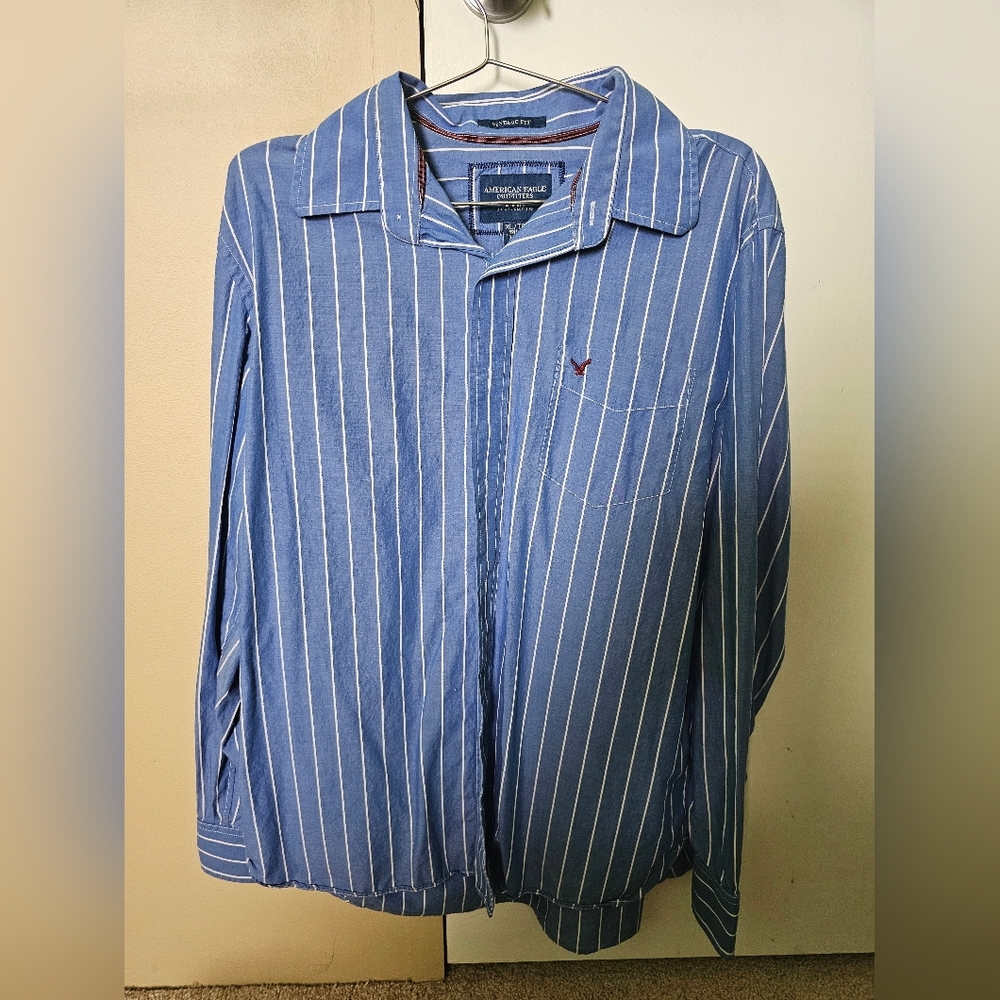 Vintage American Eagle Outfitters Button Down Shirt - Size XL Blue Stripe